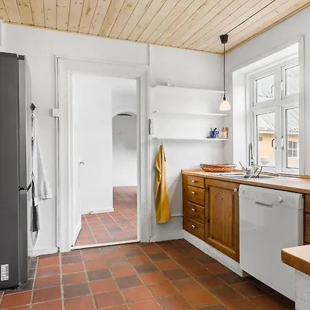 Gorgeous In With Kitchen Varde
